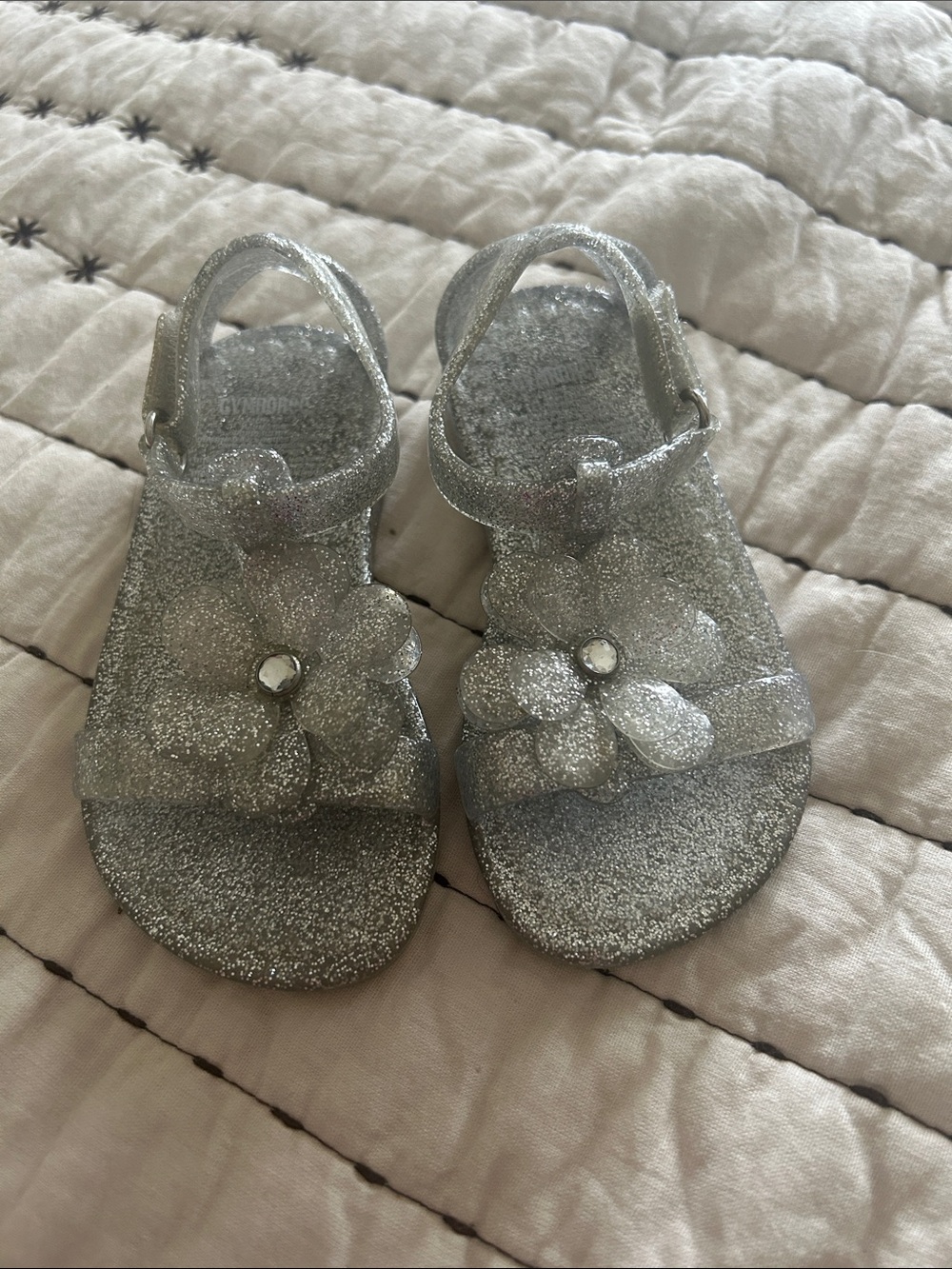 Gymboree Silver Glitter Flower Jelly Sandals